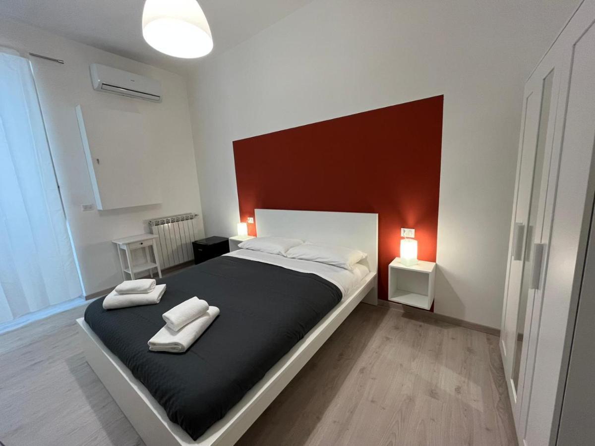 Bed and Breakfast Donna Luisa A Santa Chiara Neapel Exterior foto